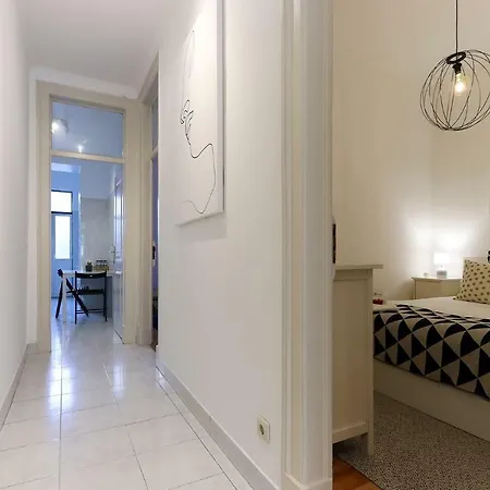 Avenida Liberdade Terrace By Homing *